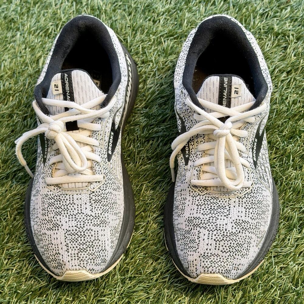 Brooks Adrenaline GTS 21 Running Shoes Womens 8.5B Stability Trainer